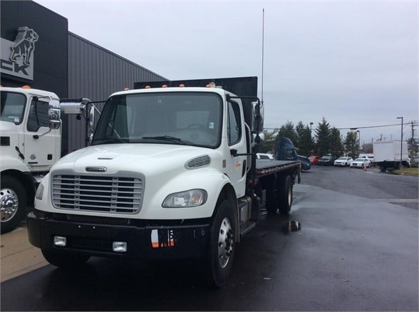 2016 FREIGHTLINER BUSINESS CLASS M2 106 - Bergey's Truck Centers: Medium &  Heavy Duty Commercial Truck Dealer