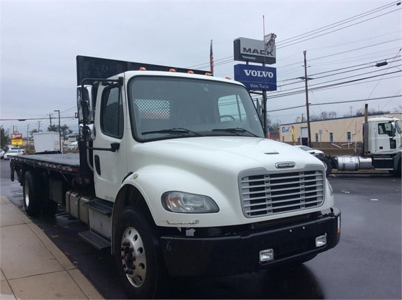 2016 FREIGHTLINER BUSINESS CLASS M2 106 - Bergey's Truck Centers: Medium &  Heavy Duty Commercial Truck Dealer