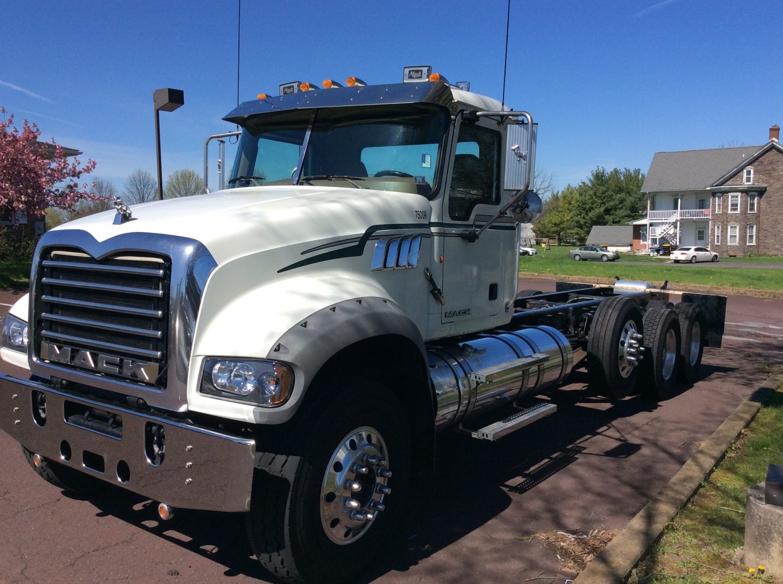 2015 MACK GU - Bergey's Truck Centers: Medium & Heavy Duty Commercial ...