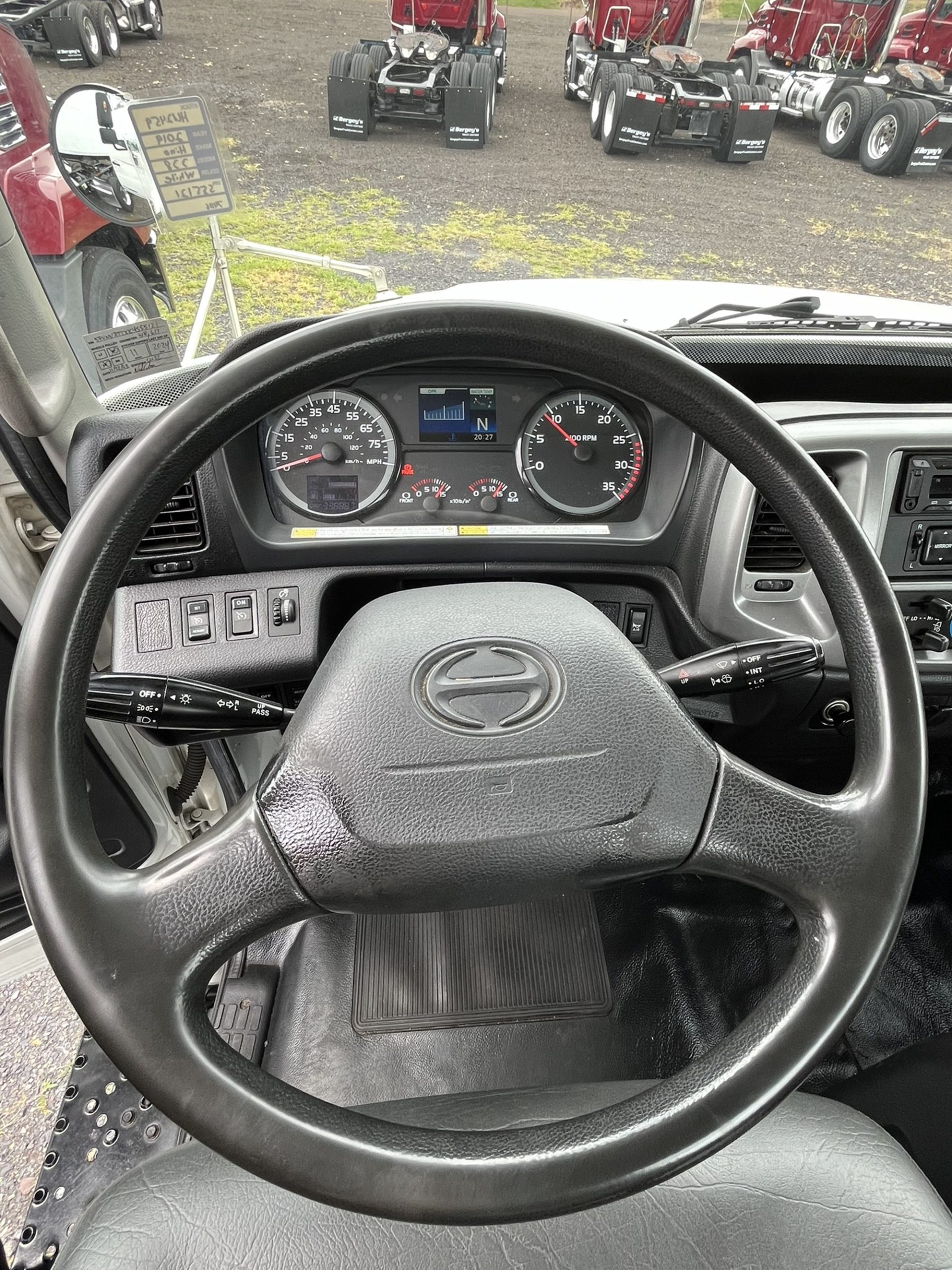 2019 HINO 338 - image 6 of 6