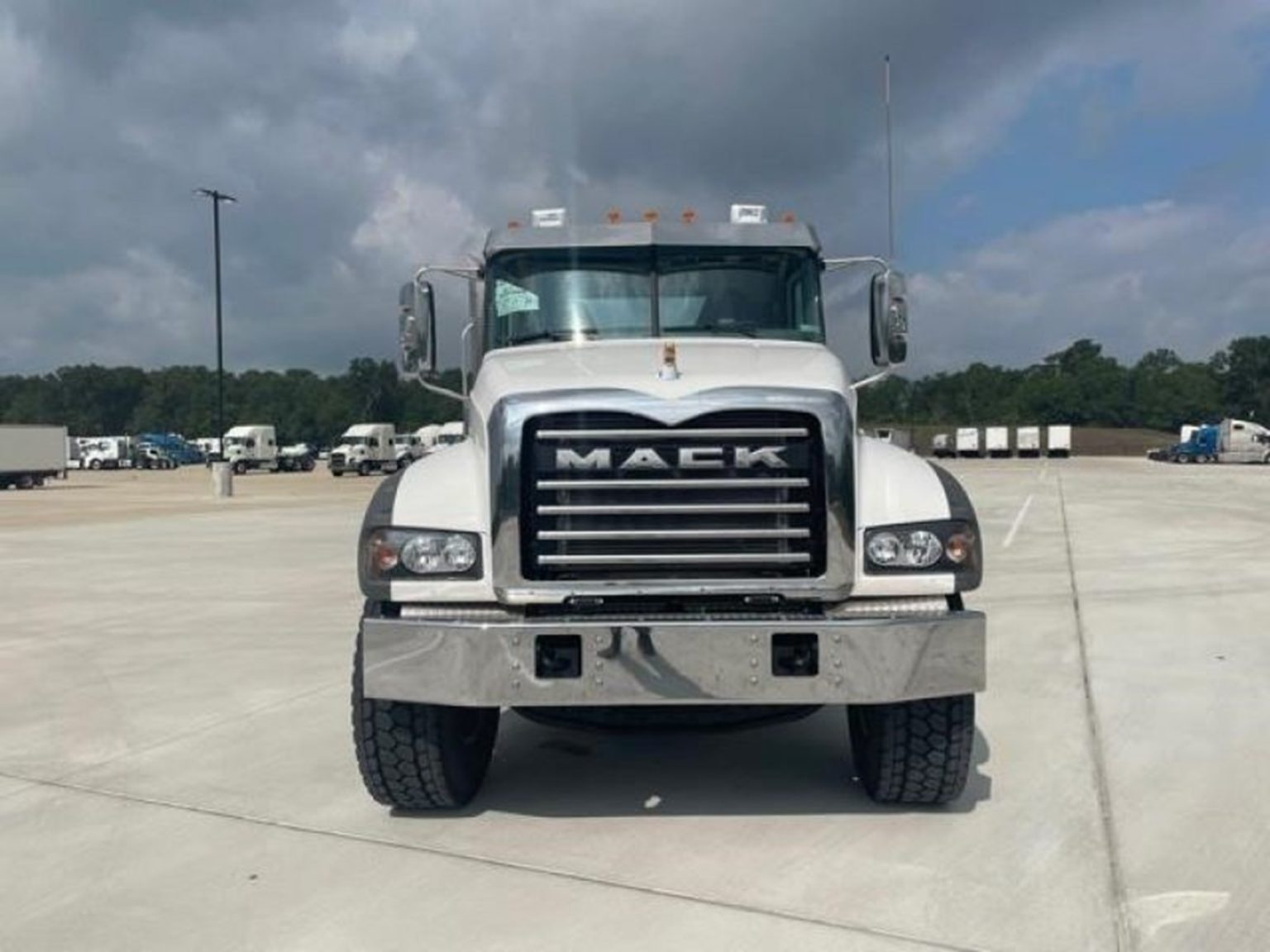 2025 MACK GR64F - Bergey's Truck Centers: Medium & Heavy Duty ...