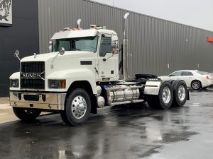 2025 Mack PI64T 1049574-01