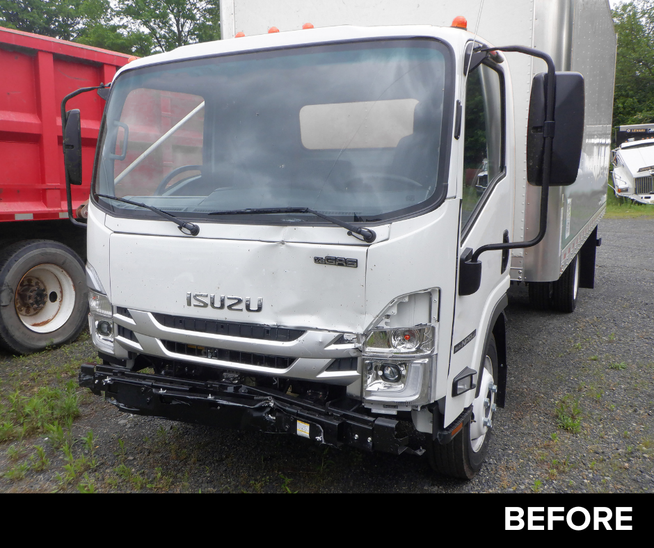 Collision-Before-Isuzu-1