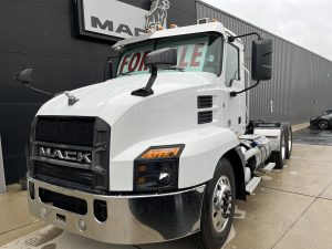 2020 MACK ANTHEM 1000354-01