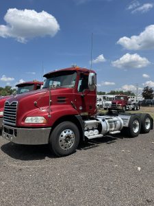 2018 MACK CXU613 1000508-01