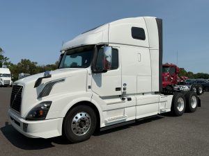 2018 VOLVO VNL64T670 VNL64 1000981-01