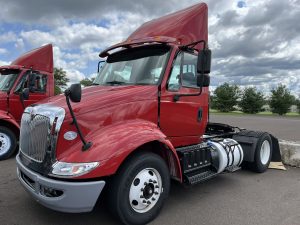 2017 International PROSTAR 1040461-01