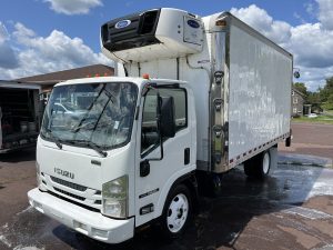 2016 Isuzu NQR 1053774-01