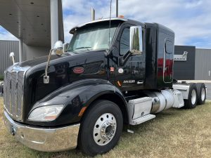 2019 Peterbilt 579 1059258-01