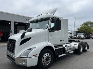 2024 Volvo VNR 1060449-01