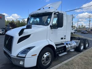 2024 Volvo VNR 1060457-01