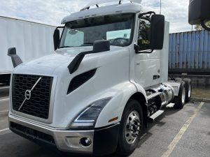 2024 Volvo VNR 1060463-01