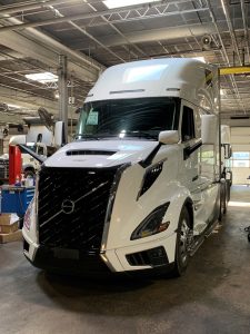 2025 Volvo NEW VNL64T860 1061174-01