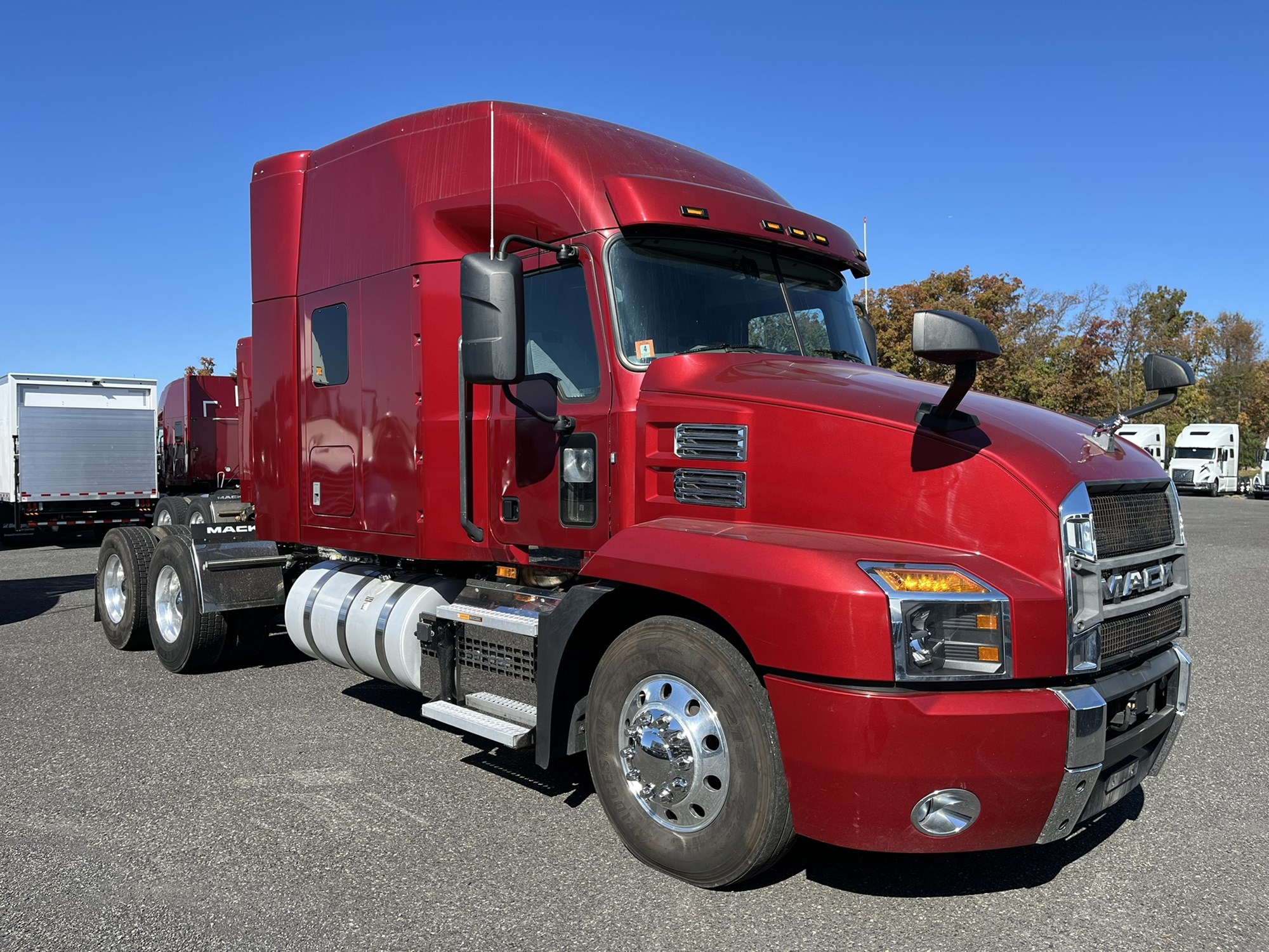 2020 MACK AN64T - image 2 of 6