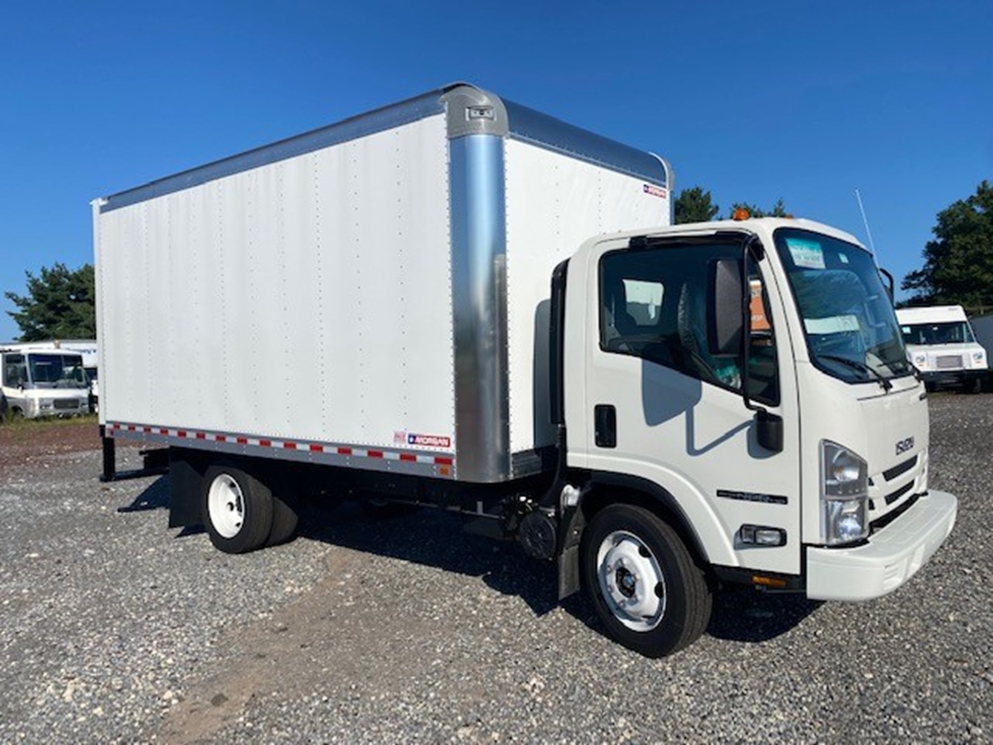 2025 ISUZU NPR HD GAS - image 2 of 4