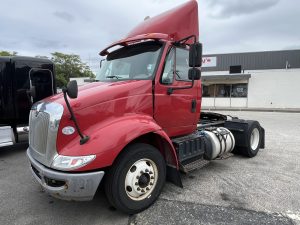 2017 International PROSTAR 1040030-01