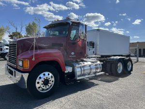 2013 Mack CHU613 1056916-01