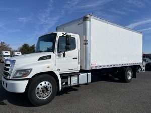 2019 HINO 268A 1000540-01