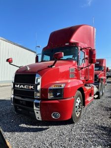 2023 Mack Anthem 1065295-01