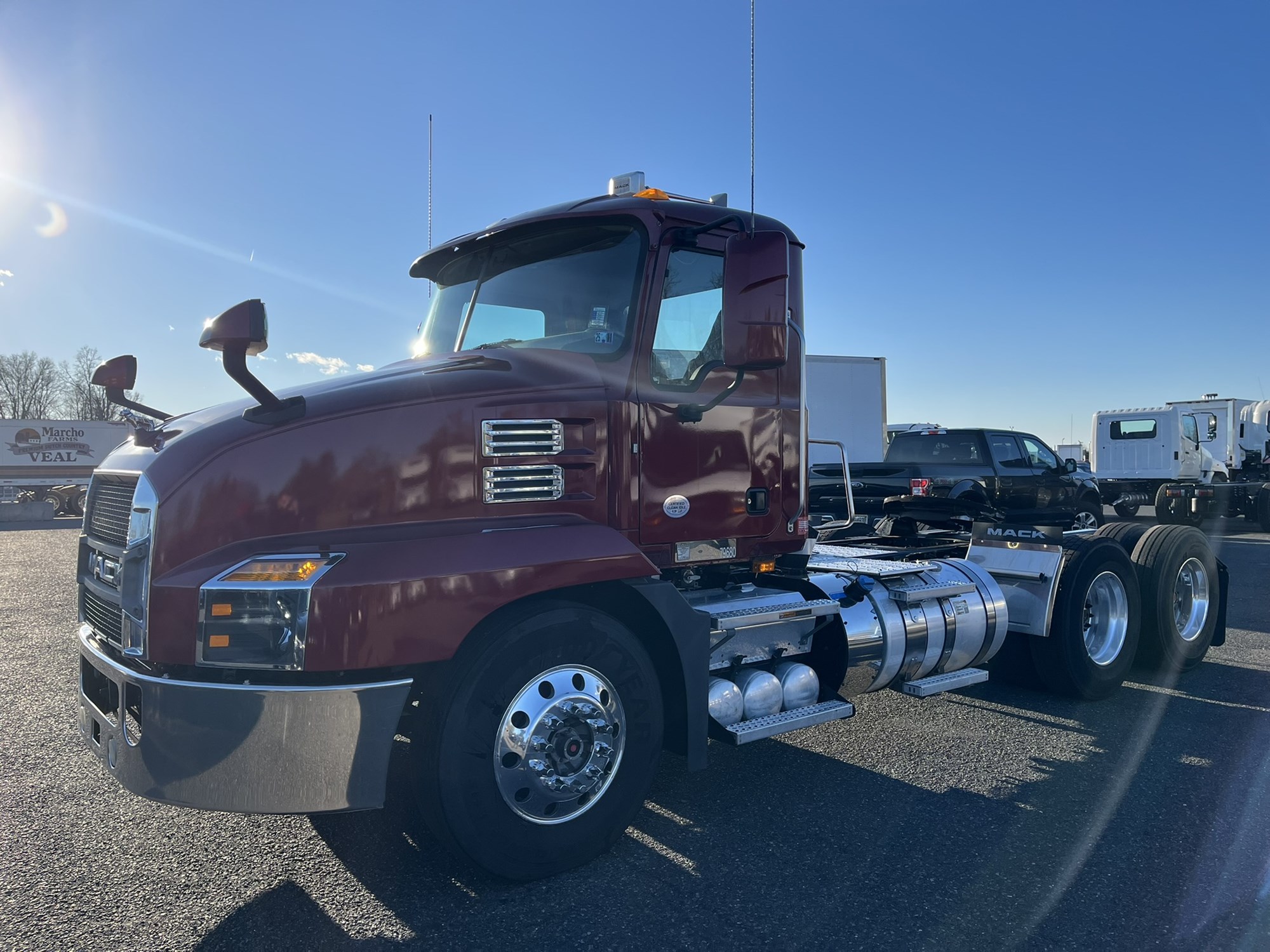 2019 MACK AN62T ANTHEM - image 1 of 6