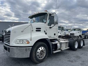 2016 MACK CXU613 1203009-01