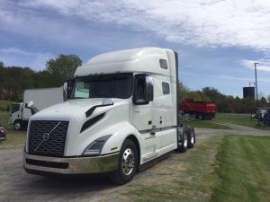 2025 VOLVO VNL64T860 1002575-01