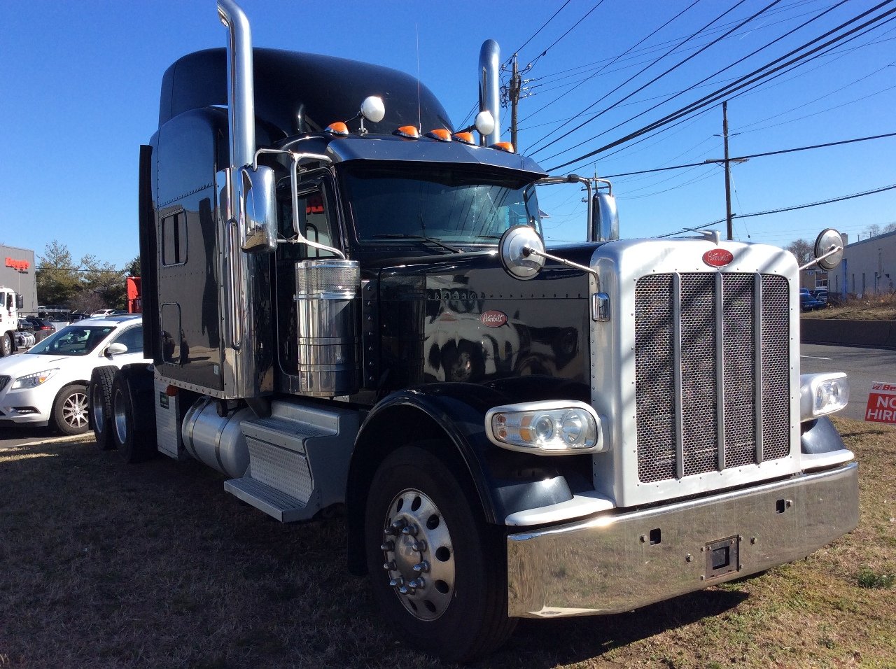 2020 PETERBILT 389 - image 1 of 6