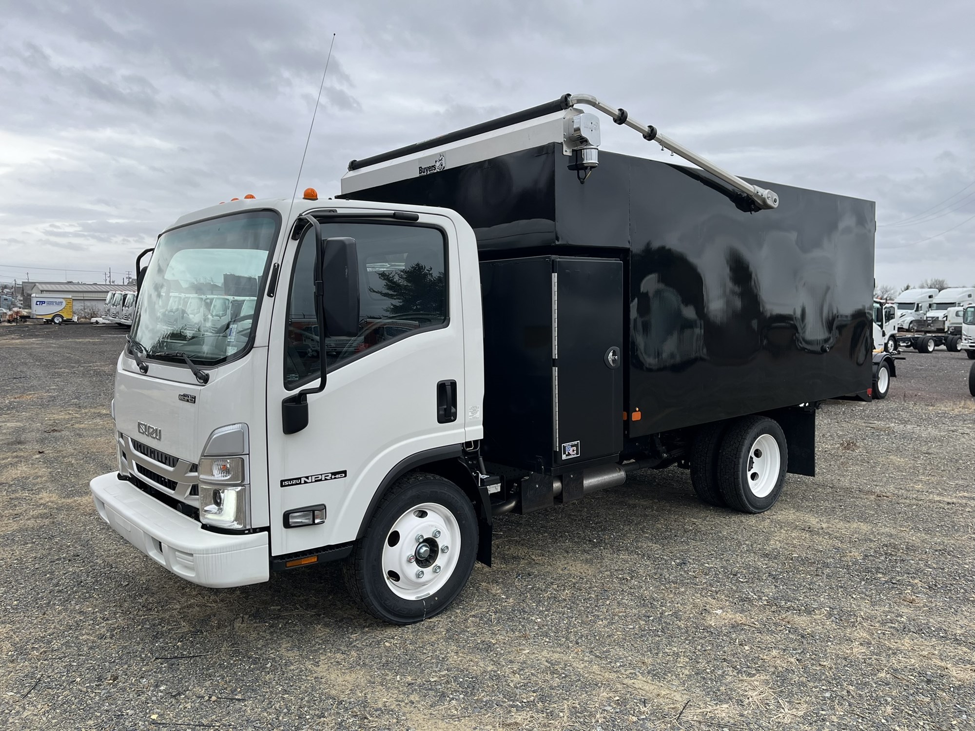 2024 ISUZU NPR HD - image 1 of 6