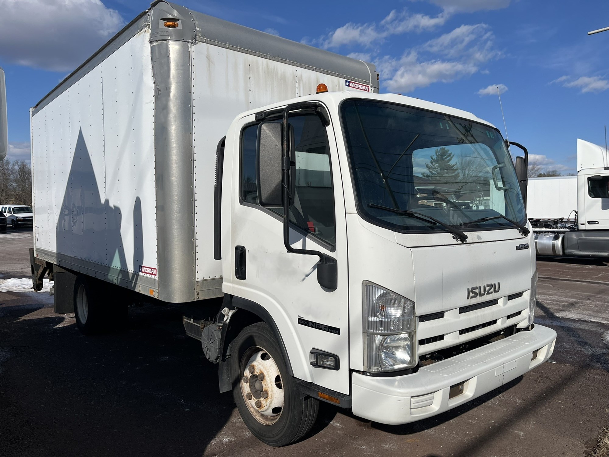 2014 ISUZU NPR HD - image 2 of 6